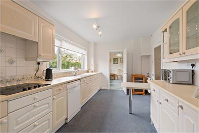 2 Addiston Crescent, Balerno, EH14 7DB - image 9