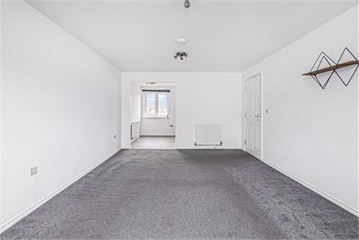 2c Kenneth Place, Dunfermline, KY11 8NN - image 3