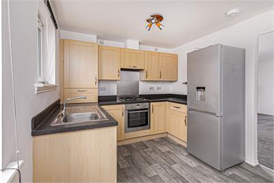 2c Kenneth Place, Dunfermline, KY11 8NN - image 6