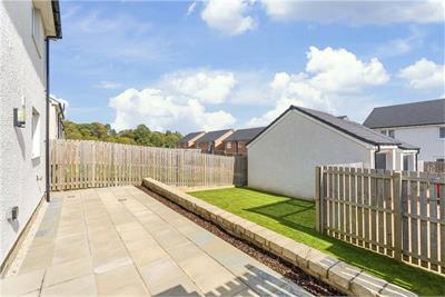 14 Fitzroy Close, Penicuik, Midlothian, EH26 0SW - image 25