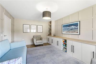 14 Fitzroy Close, Penicuik, Midlothian, EH26 0SW - image 5