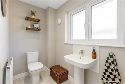 10 Fitzroy Close, Penicuik, EH26 0SW - image 18