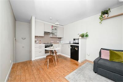 30/9 Elbe Street, The Glasshouse, Leith, Edinburgh, EH6 7HW - image 2