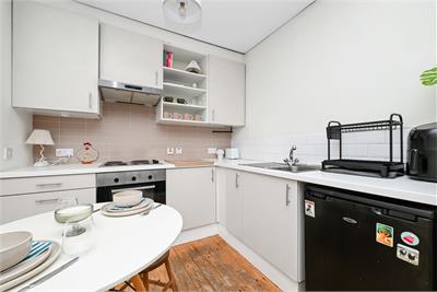 30/9 Elbe Street, The Glasshouse, Leith, Edinburgh, EH6 7HW - image 7