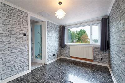 33 Hillpark Rise, , Kilwinning, KA13 6QR - image 9