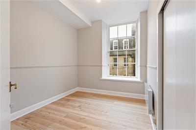 10/2 Blair Street, Old Town, Edinburgh, EH1 1QR - image 11