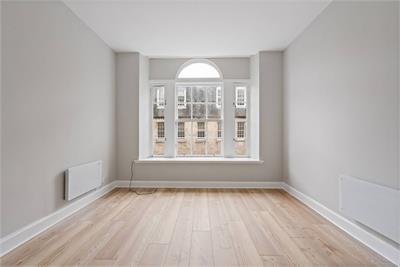 10/2 Blair Street, Old Town, Edinburgh, EH1 1QR - image 3
