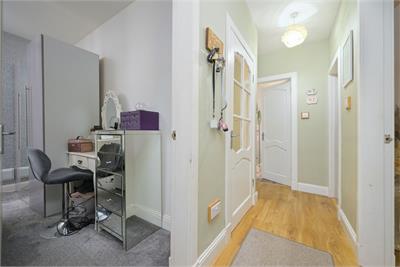 12 Fairy Fa' Crescent, Crossgates, KY4 8BH - image 14