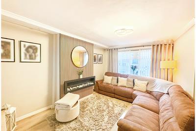 71 Glenacre Drive, Largs, KA30 9HF - image 2