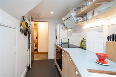 3 Albion Road, Leith, Edinburgh, EH7 5QJ - image 7