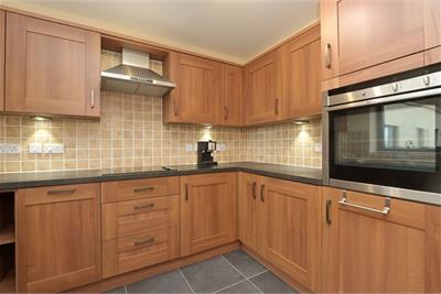 Flat 33, 50 Baberton Avenue, Edinburgh, EH14 5DU - image 12