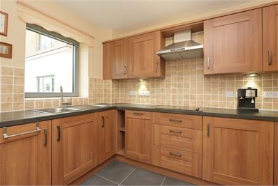 Flat 33, 50 Baberton Avenue, Edinburgh, EH14 5DU - image 13