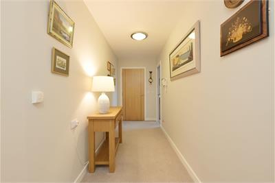 Flat 33, 50 Baberton Avenue, Edinburgh, EH14 5DU - image 32