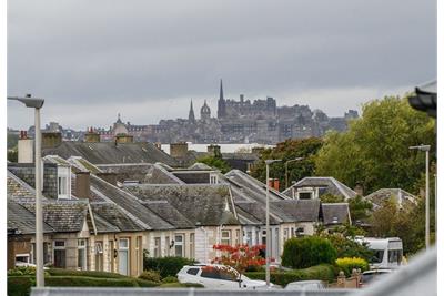 39 Stapeley Avenue, Edinburgh EH7 6QR - image 31