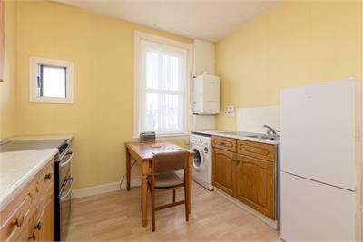 24 Parkgrove Gardens, Clermiston, Edinburgh, EH4 7QL - image 7