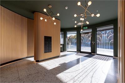 200 (flat 10) Great Junction Street, Leith, Edinburgh, EH6 5LW - image 2