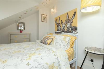 209 Main Street, East Calder, EH53 0EN - image 17