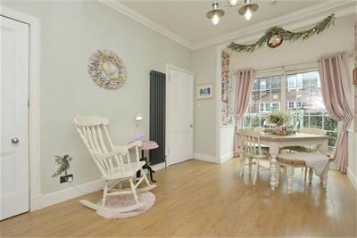 209 Main Street, East Calder, EH53 0EN - image 8
