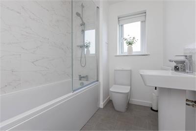 Flat 2, 28 Macginlay Terrace, Edinburgh, EH12 0BQ - image 11