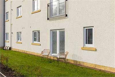 Flat 2, 28 Macginlay Terrace, Edinburgh, EH12 0BQ - image 14