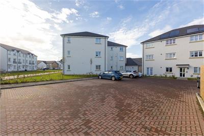 Flat 2, 28 Macginlay Terrace, Edinburgh, EH12 0BQ - image 15