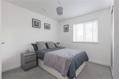 Flat 2, 28 Macginlay Terrace, Edinburgh, EH12 0BQ - image 9