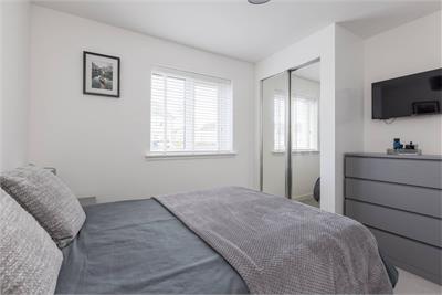 Flat 2, 28 Macginlay Terrace, Edinburgh, EH12 0BQ - image 10