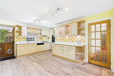 4 Bonnyhaugh Lane, Bonnington, Edinburgh, EH6 5TA - image 6
