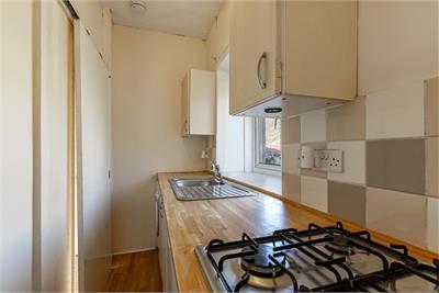 142 Halliburton Place, Galashiels, TD1 2JH - image 9