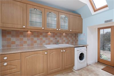 557 Lanark Road, Juniper Green, Edinburgh, EH14 5DE - image 8