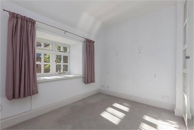 557 Lanark Road, Juniper Green, Edinburgh, EH14 5DE - image 10
