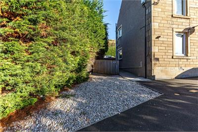 162 Halliburton Place, Galashiels, TD1 2JH - image 9