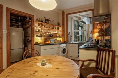 4/5 Pitt Street, Edinburgh, EH6 4BU - image 11