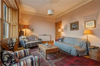 4/5 Pitt Street, Edinburgh, EH6 4BU - image 3