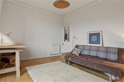 4/5 Pitt Street, Edinburgh, EH6 4BU - image 8