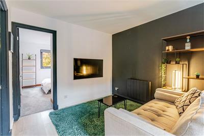 3/4 Coxfield, Gorgie, Edinburgh, EH11 2SY - image 3