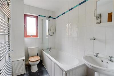 3/4 Coxfield, Gorgie, Edinburgh, EH11 2SY - image 10
