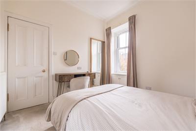 27/12 Wardlaw Place, Edinburgh, EH11 1UG - image 9