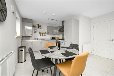 231A/3, Niddrie Mains Road, Niddrie, Edinburgh, EH16 4PA - image 4