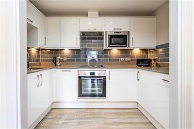 105/7 Grove Street, Edinburgh, EH3 8AB - image 6