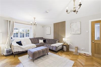 28 Ellen's Glen Loan, Liberton, Edinburgh, EH17 7QN - image 3