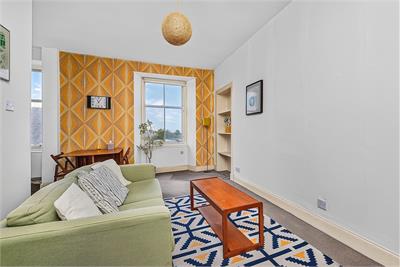 4f3, 96/12 Duke Street, Edinburgh, EH6 8HL - image 2