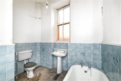 26/2 Merchiston Avenue, Edinburgh, EH10 4NZ - image 12