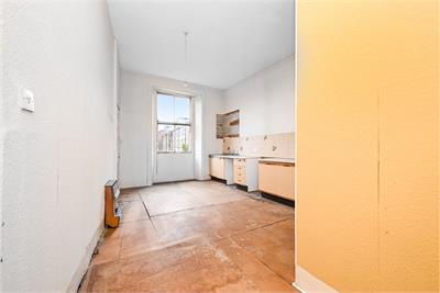 26/2 Merchiston Avenue, Edinburgh, EH10 4NZ - image 5