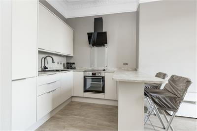 114 (1F2), McDonald Road, Bellevue, Edinburgh, EH7 4NQ - image 5