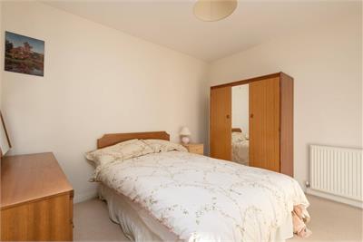 2/4 Sinclair Gardens, Shandon, Edinburgh, EH11 1UU - image 10