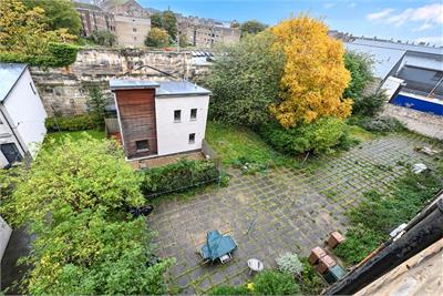 104 (3F3), Duke Street, Leith, Edinburgh, EH6 8HL - image 10