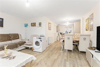48 Macdermott Avenue, Corstorphine, EH12 0DH - image 4