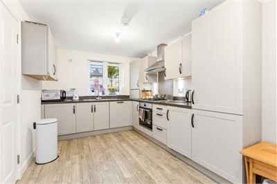 48 Macdermott Avenue, Corstorphine, EH12 0DH - image 5
