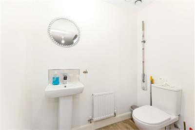 48 Macdermott Avenue, Corstorphine, EH12 0DH - image 8